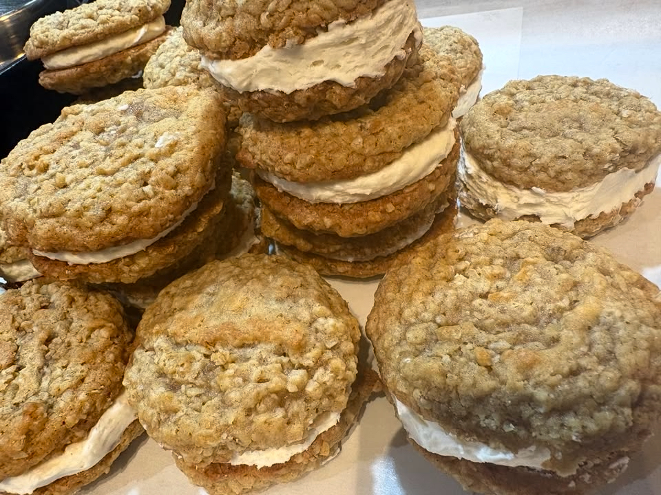 Oatrageous Stuff sandwich cookies